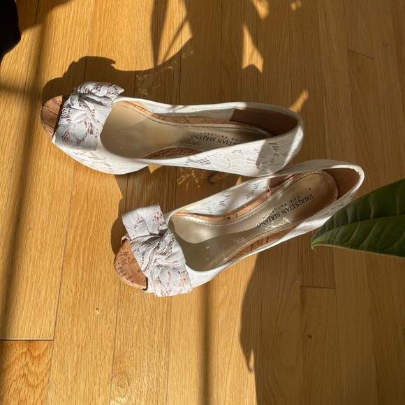 White lace open toe cork heels shoes 8.5 - Picture 11 of 13